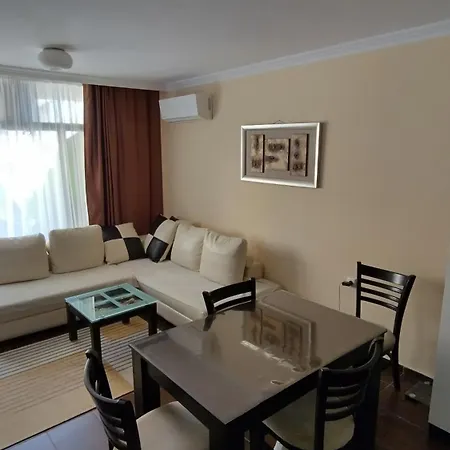 Dolche 2, Banana Tree