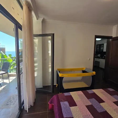 Dolche 2, Banana Tree Διαμέρισμα