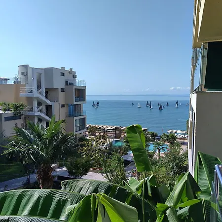 Dolche 2, Banana Tree Διαμέρισμα Sveti Vlas